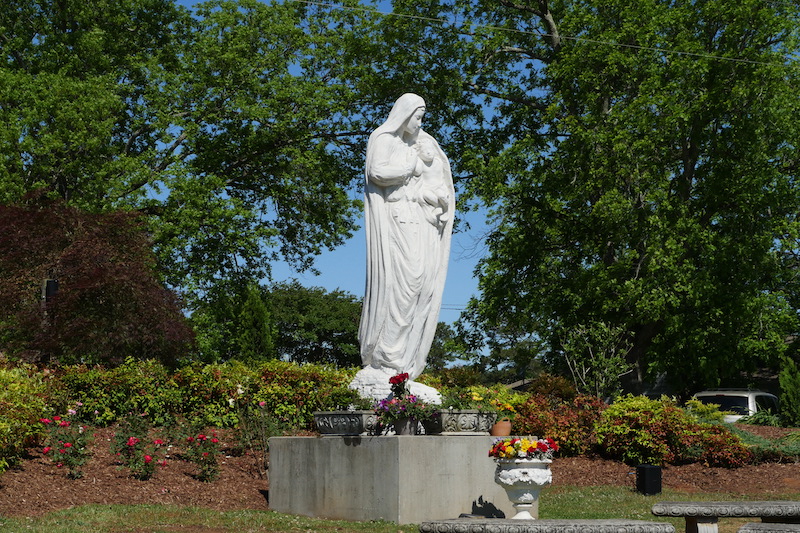 Imagen de Nuestra Señora en The Farm